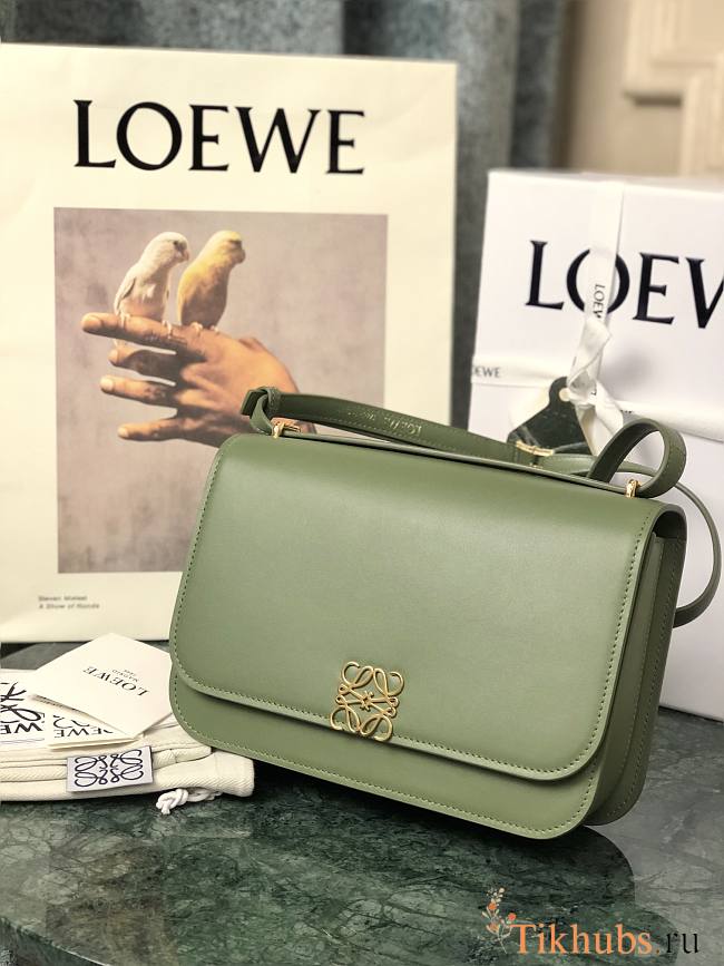 Loewe Box Dream Green Size 23 x 15 x 6.5 cm - 1