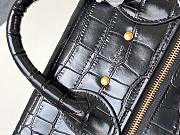 LV Steamer Crocodile Pattern Black M44997 Size 38 x 39 x 15 cm - 3