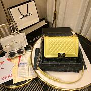 Chanel Leboy Yellow 67086 Size 25 cm - 1