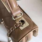 Chanel Trendy CC Handbag Size 25 x 17 x 12 cm - 2