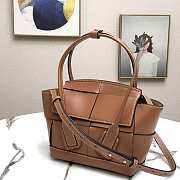 Bottega Veneta Arco Bag Size 29 x 9 x 29 cm - 5