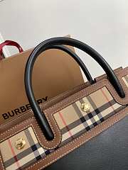 Burberry Title-Tyler Handbag Size 32 x 15 x 25 cm - 3