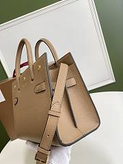 Burberry Title-Tyler Handbag Beige Size 26 x 13.5 x 20 cm - 3