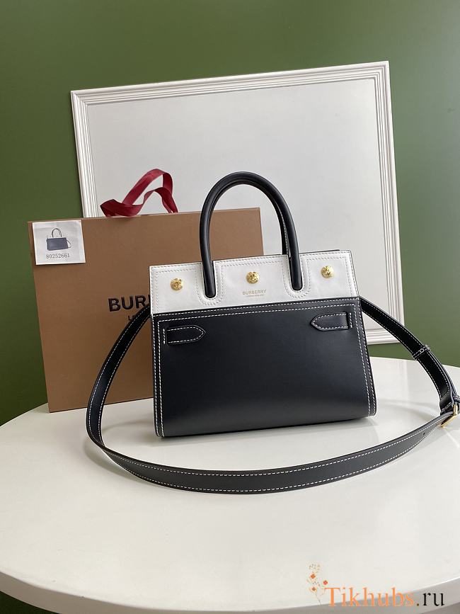 Burberry Title-Tyler Handbag Black Size 26 x 13.5 x 20 cm - 1