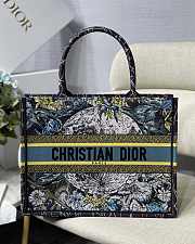Dior Tote Bag Blue Constellation Embroidery M1286 Size 36.5 x 28 x 17.5 cm - 1