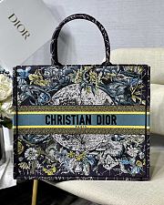 Dior Tote Bag Blue Constellation Embroidery M1286 Size 41.5 x 38 x 18 cm - 1