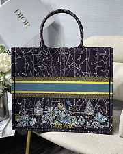 Dior Tote Bag Blue Constellation Embroidery M1286 Size 41.5 x 38 x 18 cm - 2