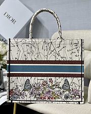 Dior Tote Bag Milky White Constellation Embroidery M1286 Size 41.5 x 38 x 18 cm - 5