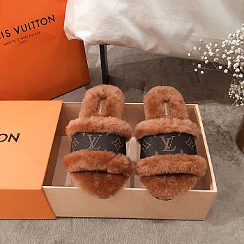 Louis Vuitton Slippers 03