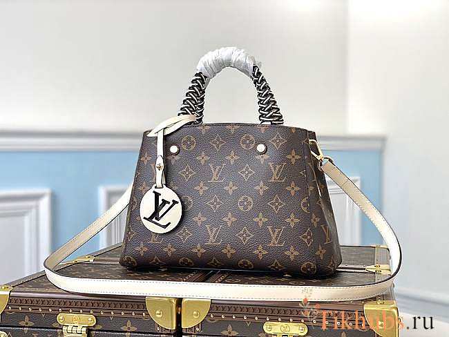 Louis Vuitton Montaigne BB Monogram M45311 Size 29 x 20 x 13 cm - 1