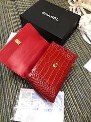 Chanel Crocodile Messenger Chain Bag Red A93050 Size 25 × 15 × 12 cm - 6