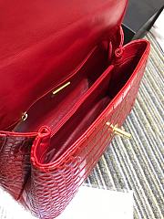 Chanel Crocodile Messenger Chain Bag Red A93050 Size 25 × 15 × 12 cm - 3