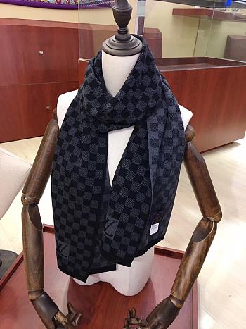 LV Male 02 Scarf Size 40 x 170 cm