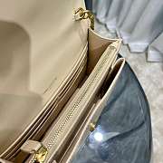 YSL Sunset Handbag in Beige Size 19 x 14 x 5.5 cm - 3