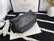 Chanel Cloud Bag Black Size 22 x 17 x 10 cm - 3