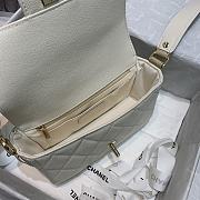 Chanel Calfskin Flap Bag White AS2273 Size 20 x 6 x 12 cm - 2