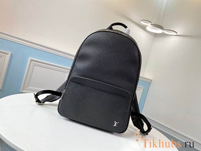 LV Backpack M30258 Size 31 x 44 x 17.5 cm - 1