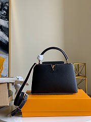 LV Capucines Handbag Classic M53854 Size 31 × 21 × 11 cm - 1