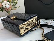 Chanel Mirror Box Bag 99105 Size 12 x 5 x 17 x 5.5 cm - 4