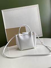 Burberry Bucket Bag White Size 16 x 15 x 17.5 cm - 4