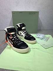 Off-White sneaker - 1