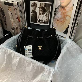 Chanel Bucket Bag As2835 Size 32 x 23 x 8.5 cm