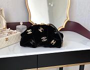 Chanel Cloud Bag Velvet Fabric AS2137 Size 16 x 27.5 x 14 cm - 4