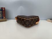 LV Monogram Heart Bag M45150 Size 18 x 15.5 x 5 cm - 2