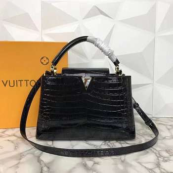 LV Capucines PM Black Size 31 cm 