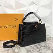 LV Capucines PM Black Size 31 cm  - 3