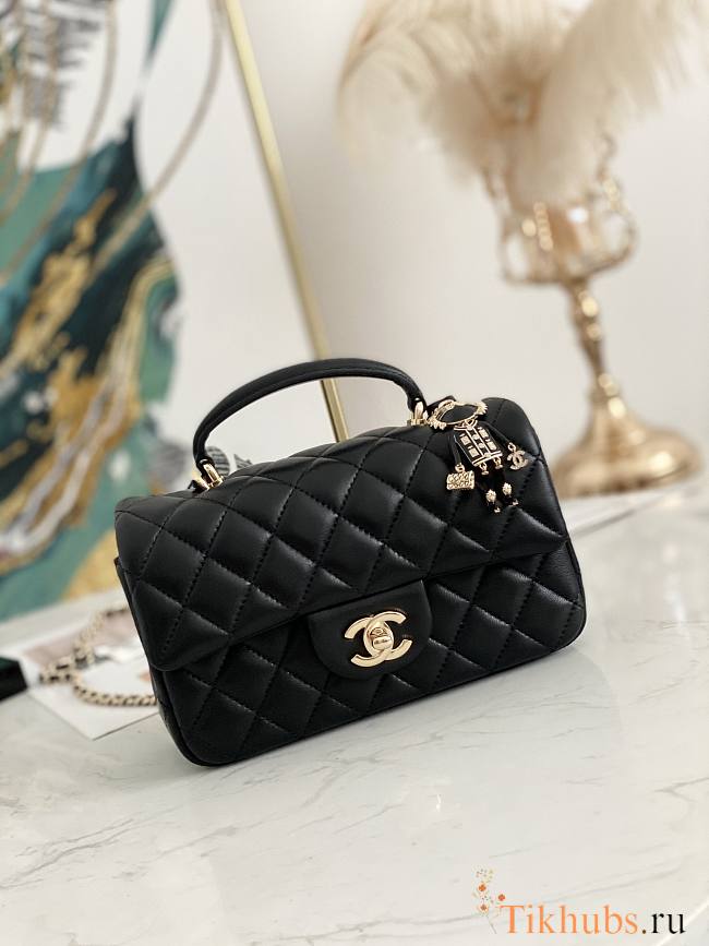 Chanel Handle Bag AS2431 Size 20 x 14 x 7 cm - 1
