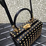 Valentino Calfskin Box Bag Size 19 x 12 x 8 cm - 5