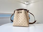 LV Milky White Muria Bucket Bag M55801 Size 25 x 25 x 20 cm - 2