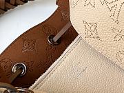 LV Milky White Muria Bucket Bag M55801 Size 25 x 25 x 20 cm - 6