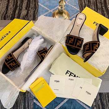 Fendi Shoes 01