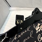 Chanel Vintage Cloud Bag AS2390 Size 25.5 x 13 x 10 cm - 4