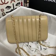 Chanel CF Chain Bag AS1499 Size 23 x 14 x 7 cm - 6