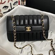 Chanel CF Chain Bag Black AS1499 Size 23 x 14 x 7 cm - 5