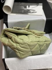 Chanel Flap Bag Green Size 29.5 x 20 x 12.5 cm - 6