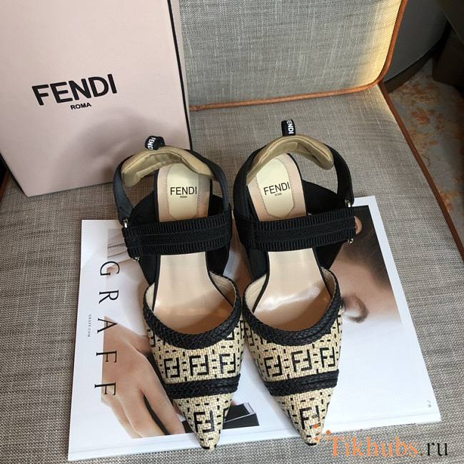 Fendi Shoes 02 - 1