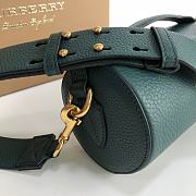 Burberry Cylindrical Mini Bag Green Size 21 x 11 x 11 cm - 4