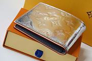 LV Mirrored Zippy Wallet M80806 Size 11 x 8.5 x 2 cm - 3