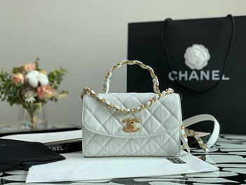 Chanel Handle Bag White Size 12.5 x 19.5 x 7.5 cm
