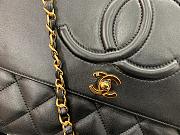 Chanel Chain Bag 92233 Size 33 x 11 x 23 cm - 2