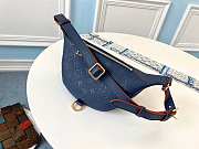 Louis Vuitton Blue Bumbag M44836 Size 37 x 14 x 13 cm - 3