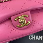 Chanel Flip-Top Chain Bag Pink AS1466 Size 26 x 17 x 6 cm - 3