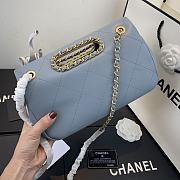 Chanel Flip-Top Chain Bag Light Blue AS1466 Size 26 x 17 x 6 cm - 2