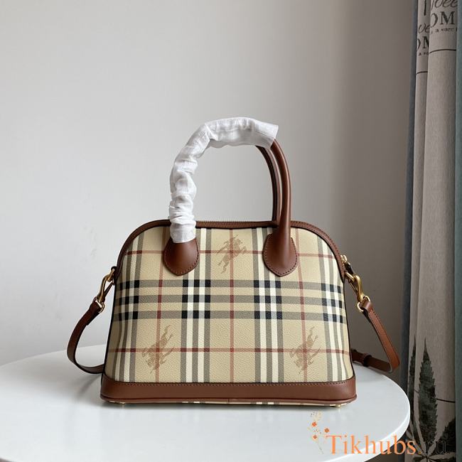 Burberry Handbag 041 Size 31 x 11.5 x 22 cm - 1