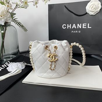 Chanel Mini Drawstring Bag White Size 12 x 12 x 12 cm