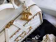 Chanel White Box - 2